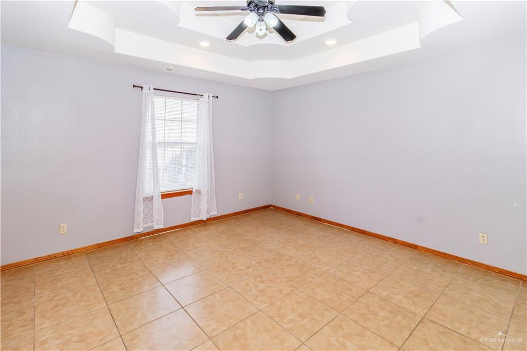 609 South Moorefield Road Mission, TX 78572 - Photo 7 of 13