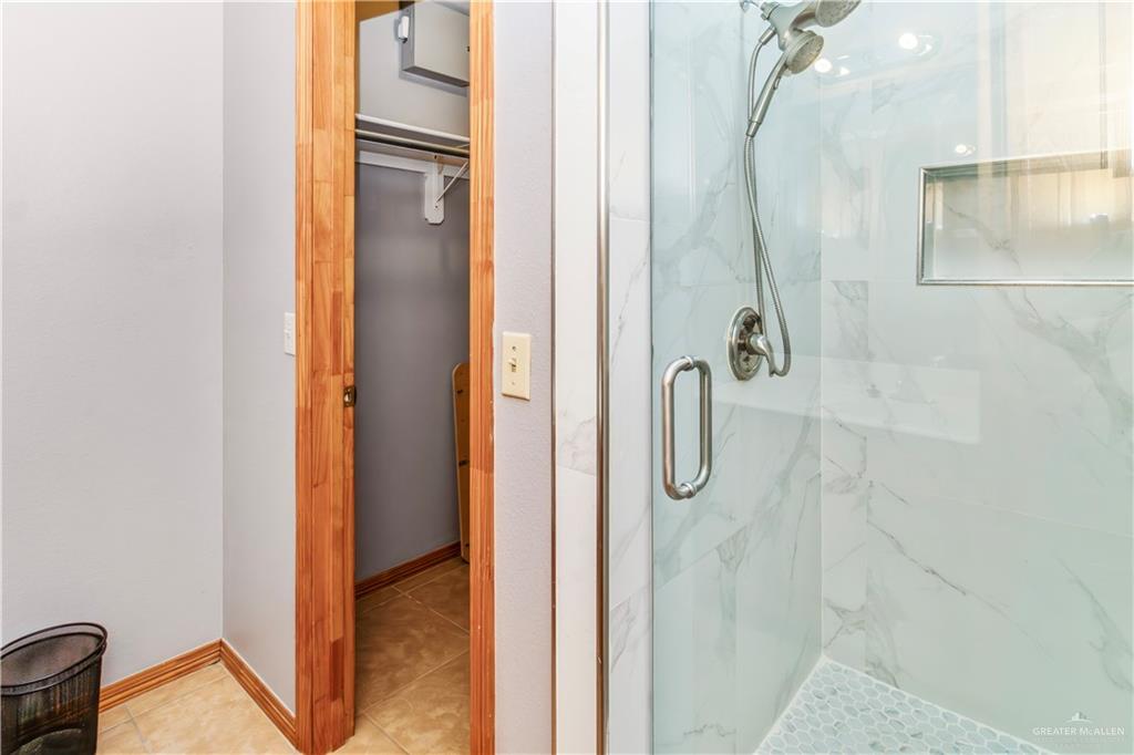 609 South Moorefield Road Mission, TX 78572 - Photo 9 of 13