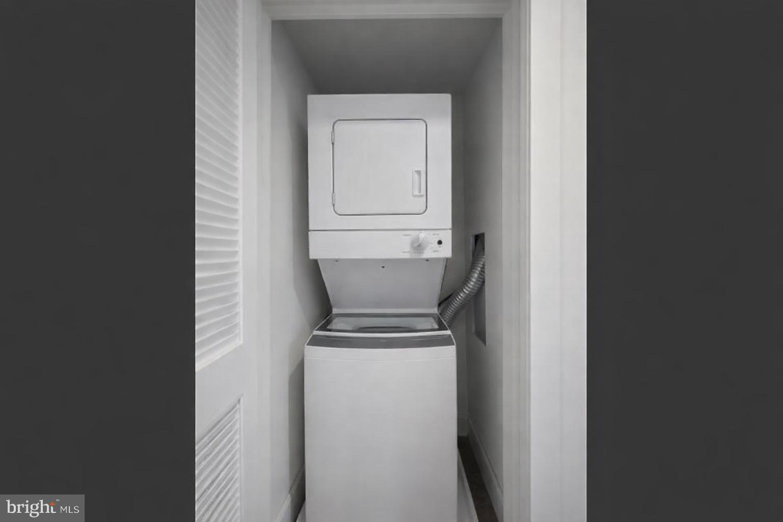 604 17th Street Northeast, Unit 1 2 Washington, DC 20002 - Photo 5 of 6 a view of washer and dryer