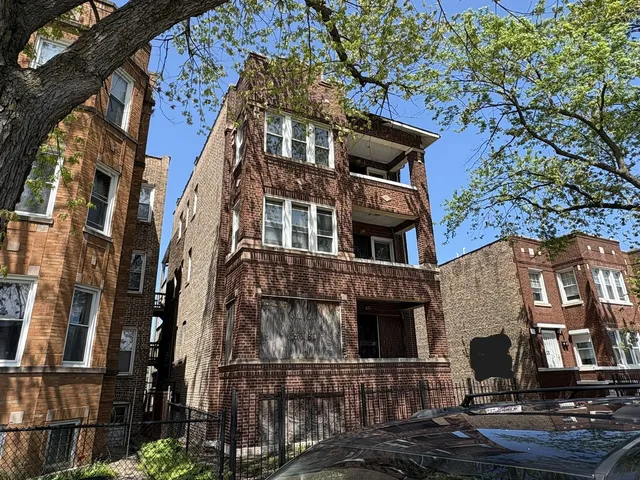 $315,000 | 1526 East 72nd Place, Chicago, IL 60619
