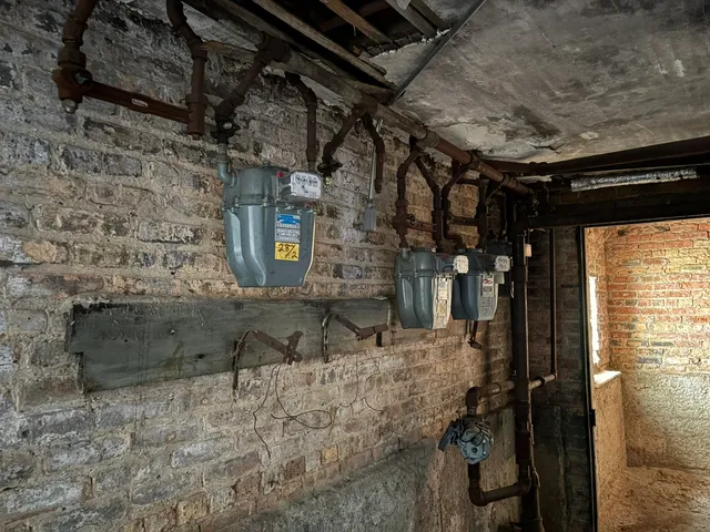 $315,000 | 1526 East 72nd Place, Chicago, IL 60619