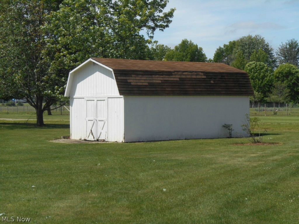 37105 Chestnut Ridge Road Elyria, OH 44035 - Photo 14 of 15 Gallery Image 14