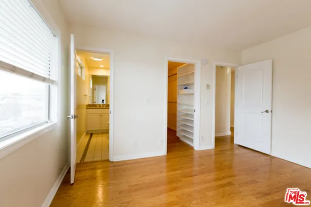 $3,299 | 1440 23rd Street, Unit 311, Santa Monica, CA 90404