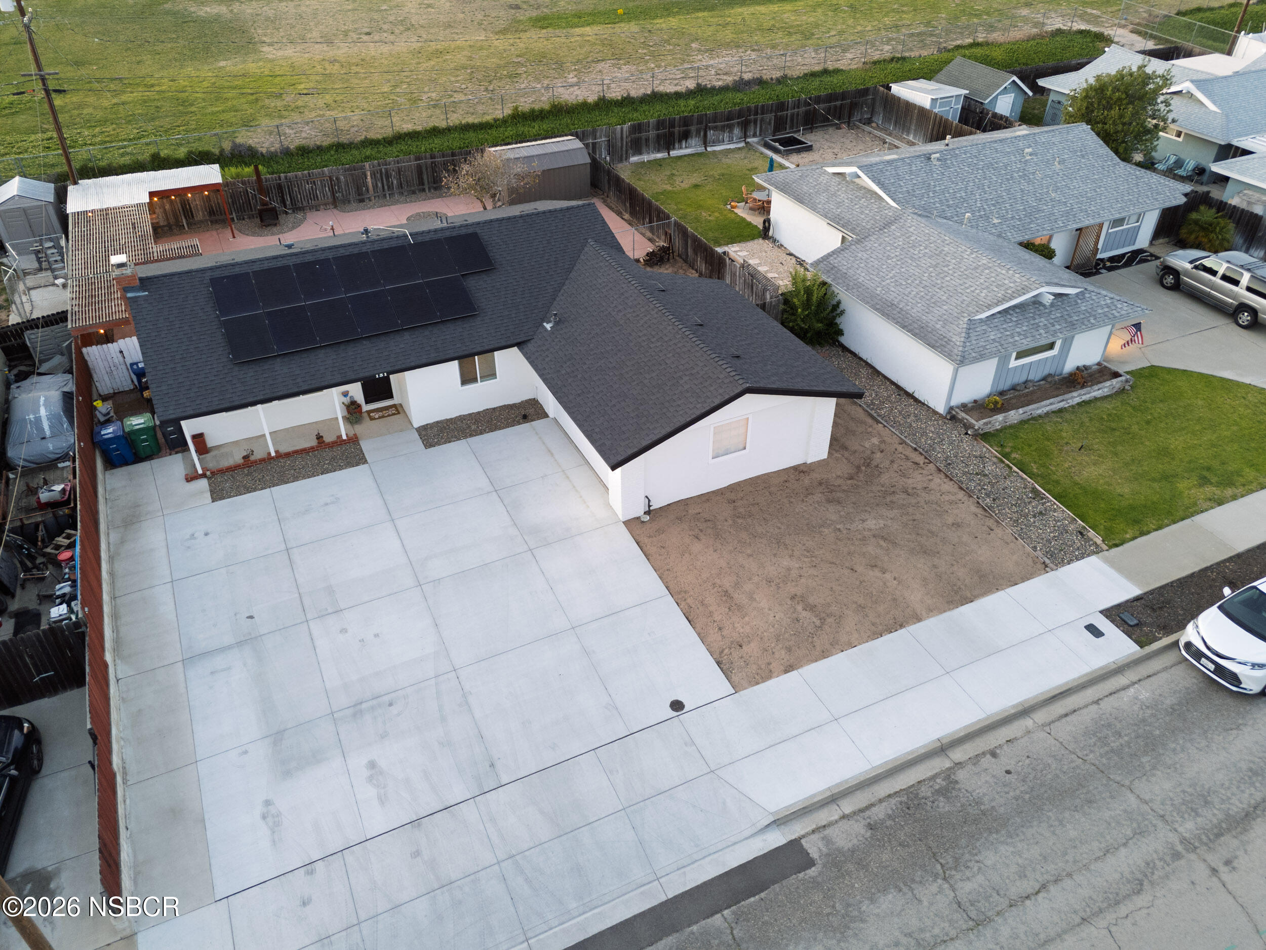 131 Deneb Place Lompoc, CA 93436 - Photo 5 of 39 131 Deneb Pl-05