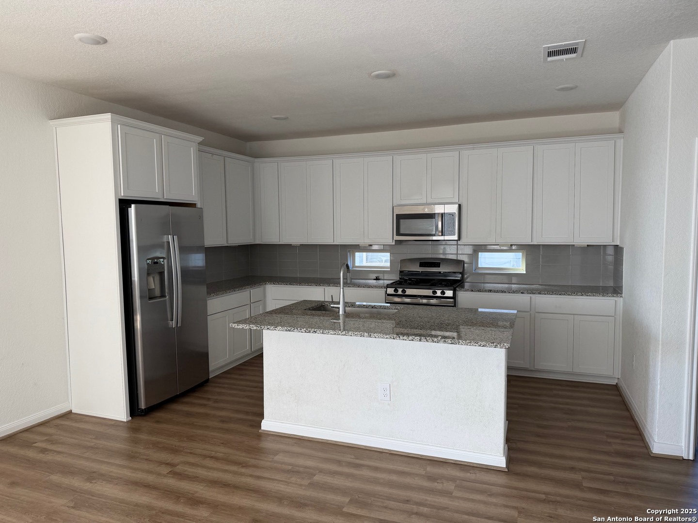 9540 Griffith Run Converse, TX 78109 - Photo 4 of 17