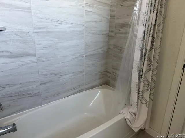 $340,000 | 9540 Griffith Run, Converse, TX 78109