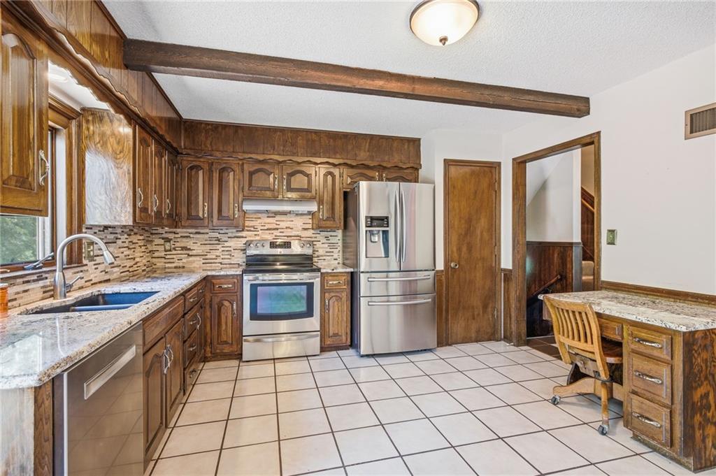 18308-18306 State Rte D Belton, MO 64012 - Photo 13 of 56