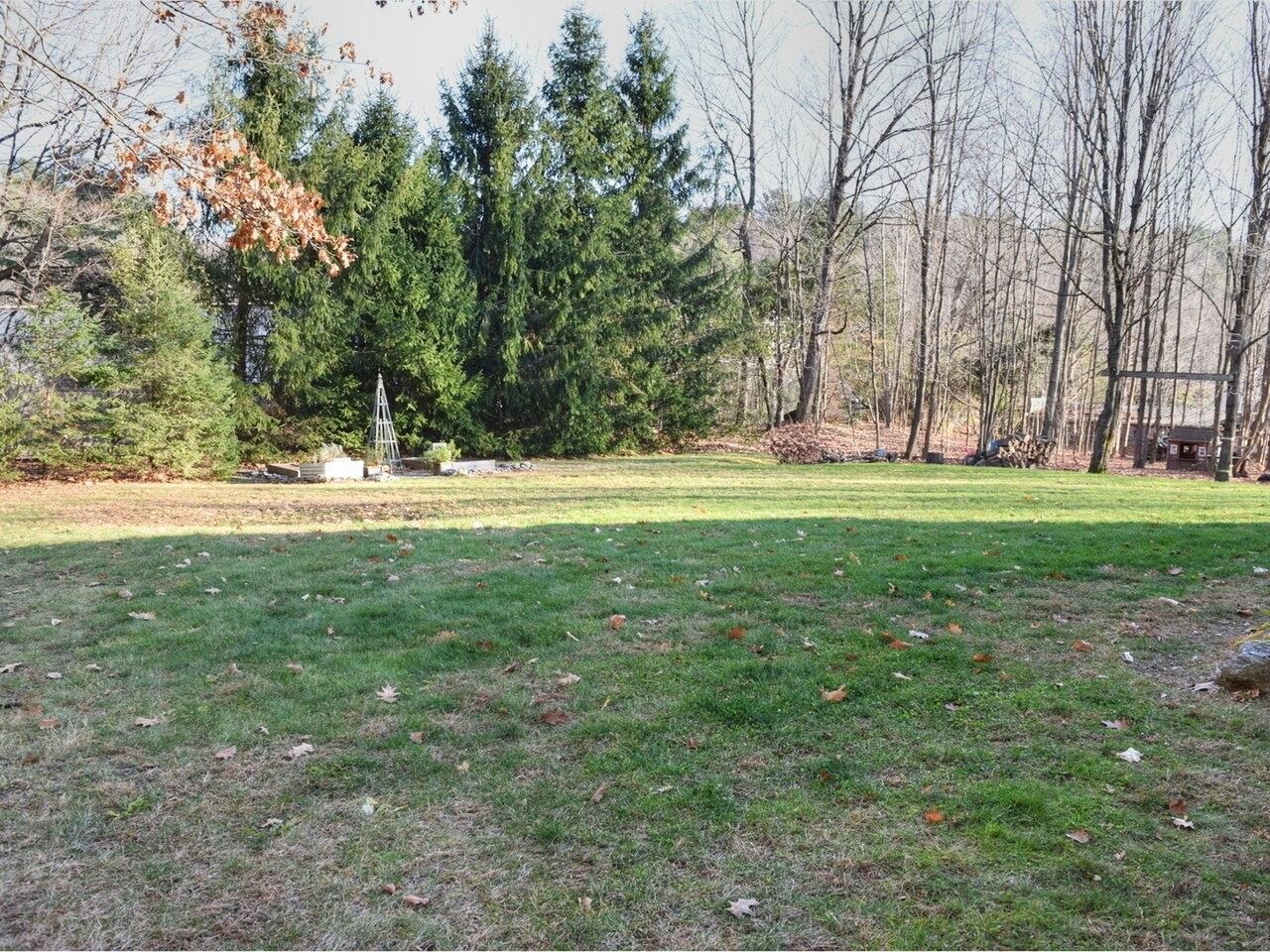 12 Lomeadow Road Hinesburg, VT 05461 - Photo 31 of 40