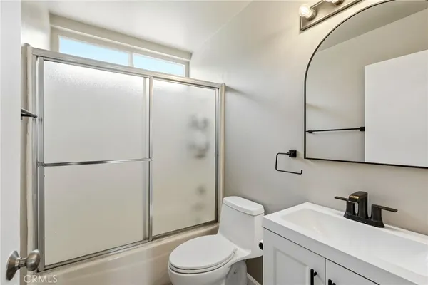 $734,999 | 27445 Onlee Avenue, Saugus, CA 91350