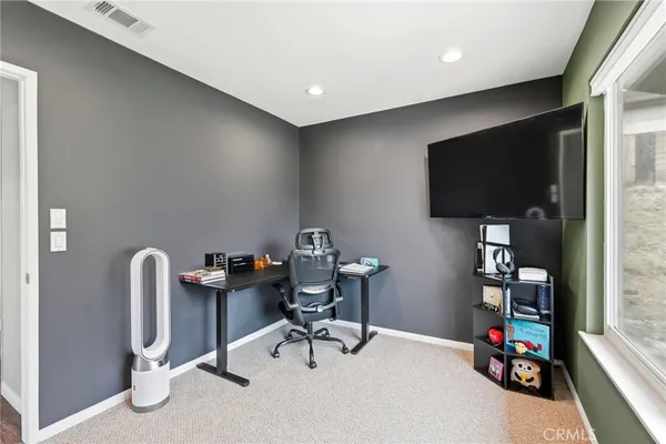 $734,999 | 27445 Onlee Avenue, Saugus, CA 91350