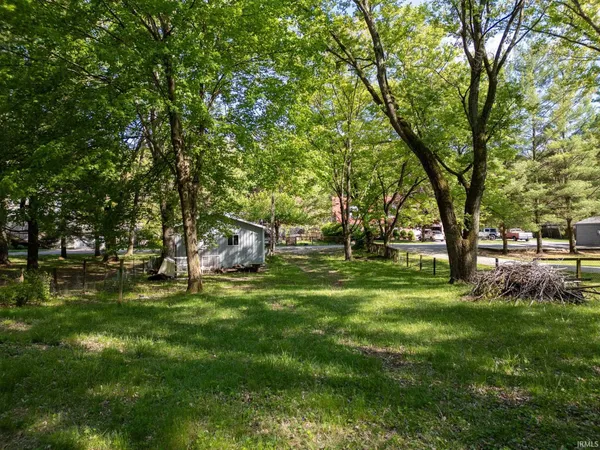 $264,900 | 11503 West Tecumseh Bend Road, Brookston, IN 47923