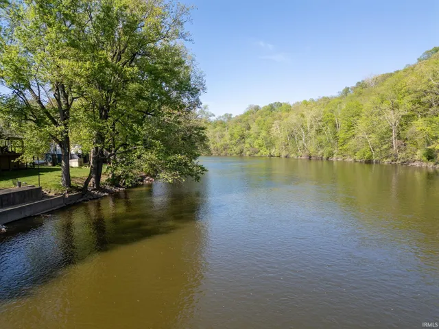 $269,000 | 11503 West Tecumseh Bend Road, Brookston, IN 47923