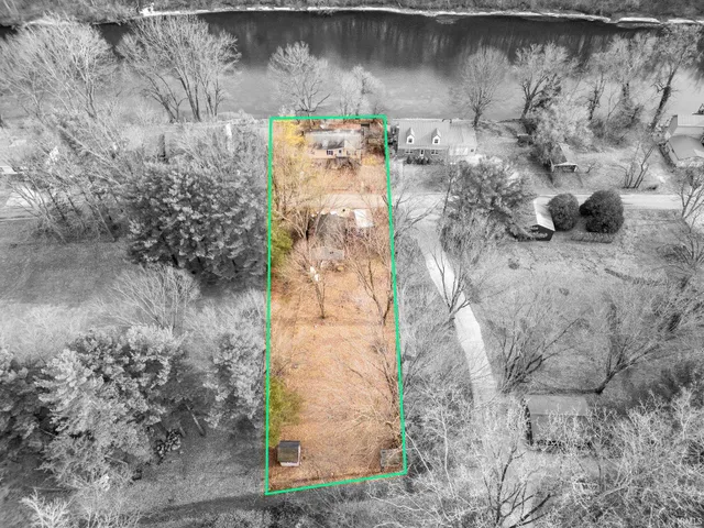 $269,000 | 11503 West Tecumseh Bend Road, Brookston, IN 47923