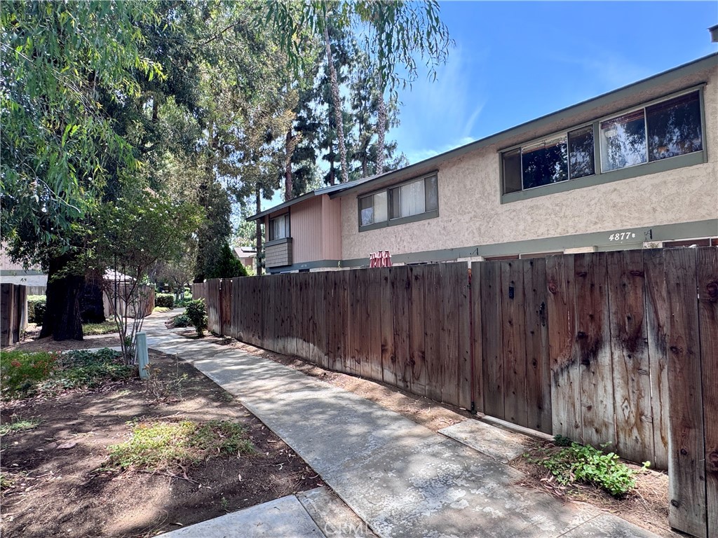 4877 Jackson Street, Unit B Riverside, CA 92503 - Photo 2 of 33 Outside Front