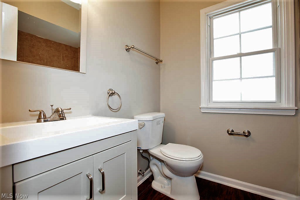3593 Daleford Road Cleveland, OH 44120 - Photo 22 of 31 Gallery Image 22