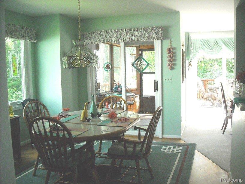 3231 Fairgrove Terrace Rochester, MI 48309 - Photo 10 of 25 Dining to Sunroom
