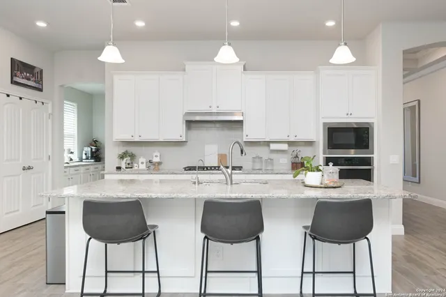 $2,850 | 446 Scenic Lullaby, Spring Branch, TX 78070