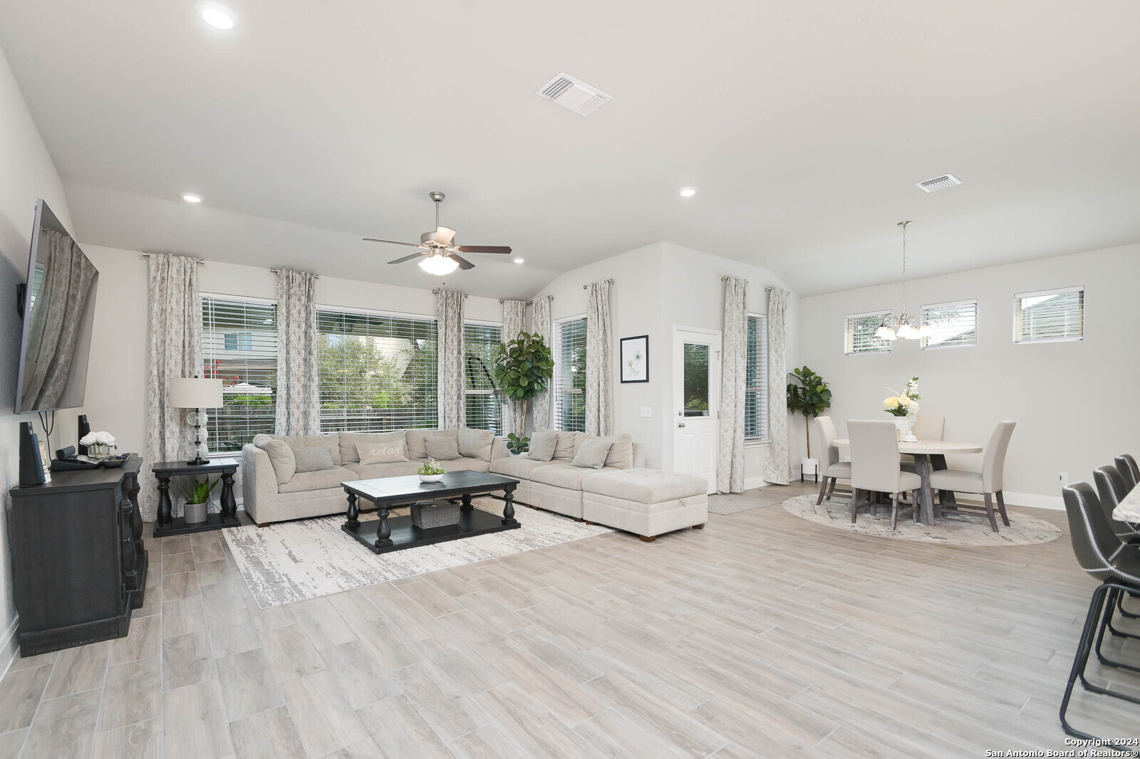 446 Scenic Lullaby Spring Branch, TX 78070 - Photo 9 of 29