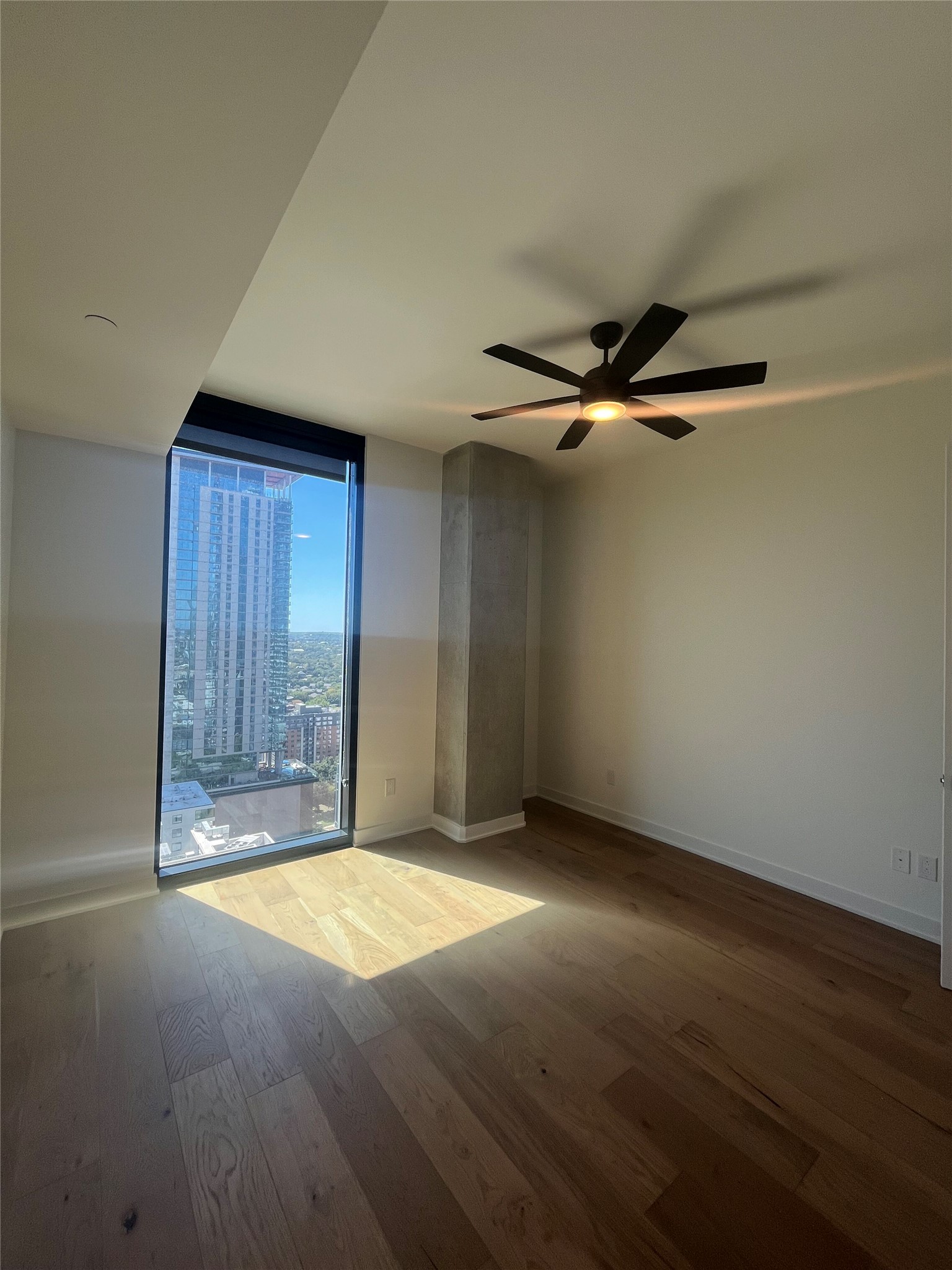 84 East Avenue, Unit 2807 Austin, TX 78701 - Photo 8 of 16