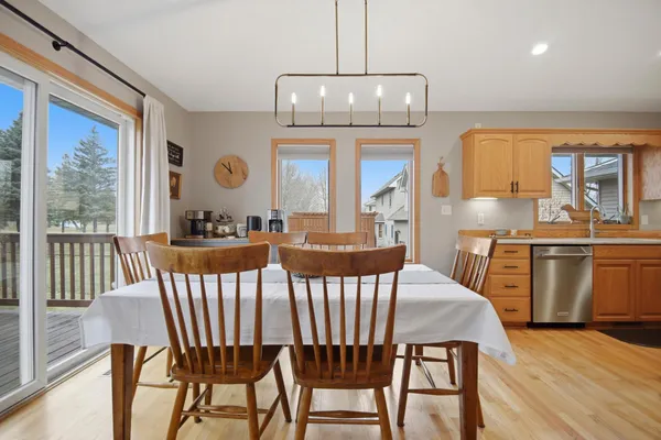 $450,000 | 1710 16th Street Southwest, Austin, MN 55912