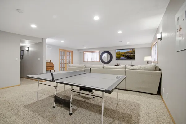 $450,000 | 1710 16th Street Southwest, Austin, MN 55912