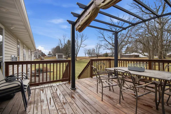 $450,000 | 1710 16th Street Southwest, Austin, MN 55912