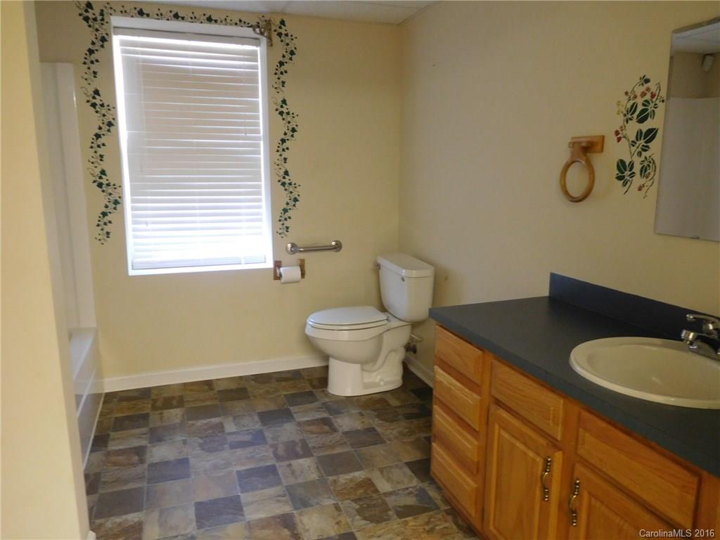 932 Lingle Farm Road Lexington, NC 27295 - Photo 17 of 24