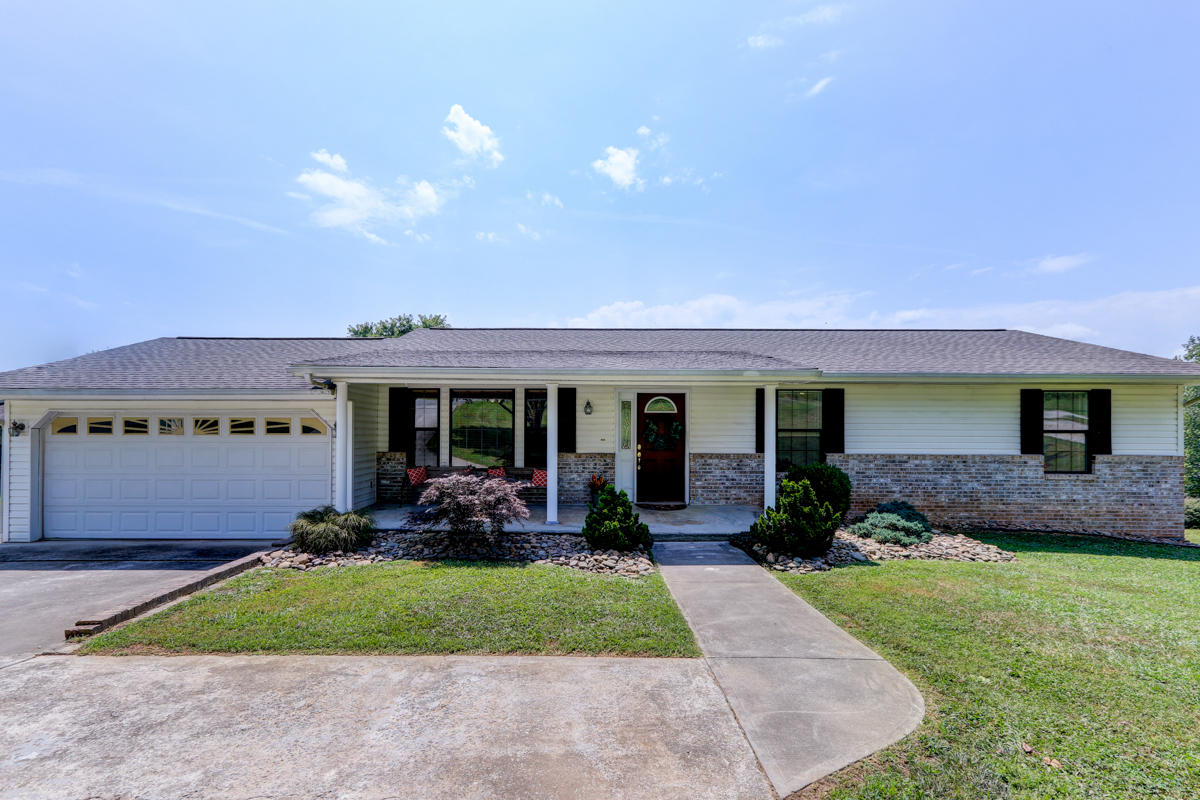 554 Sinking Springs Road Clinton, TN 37716 - Photo 1 of 22 Positive Perceptions (3)