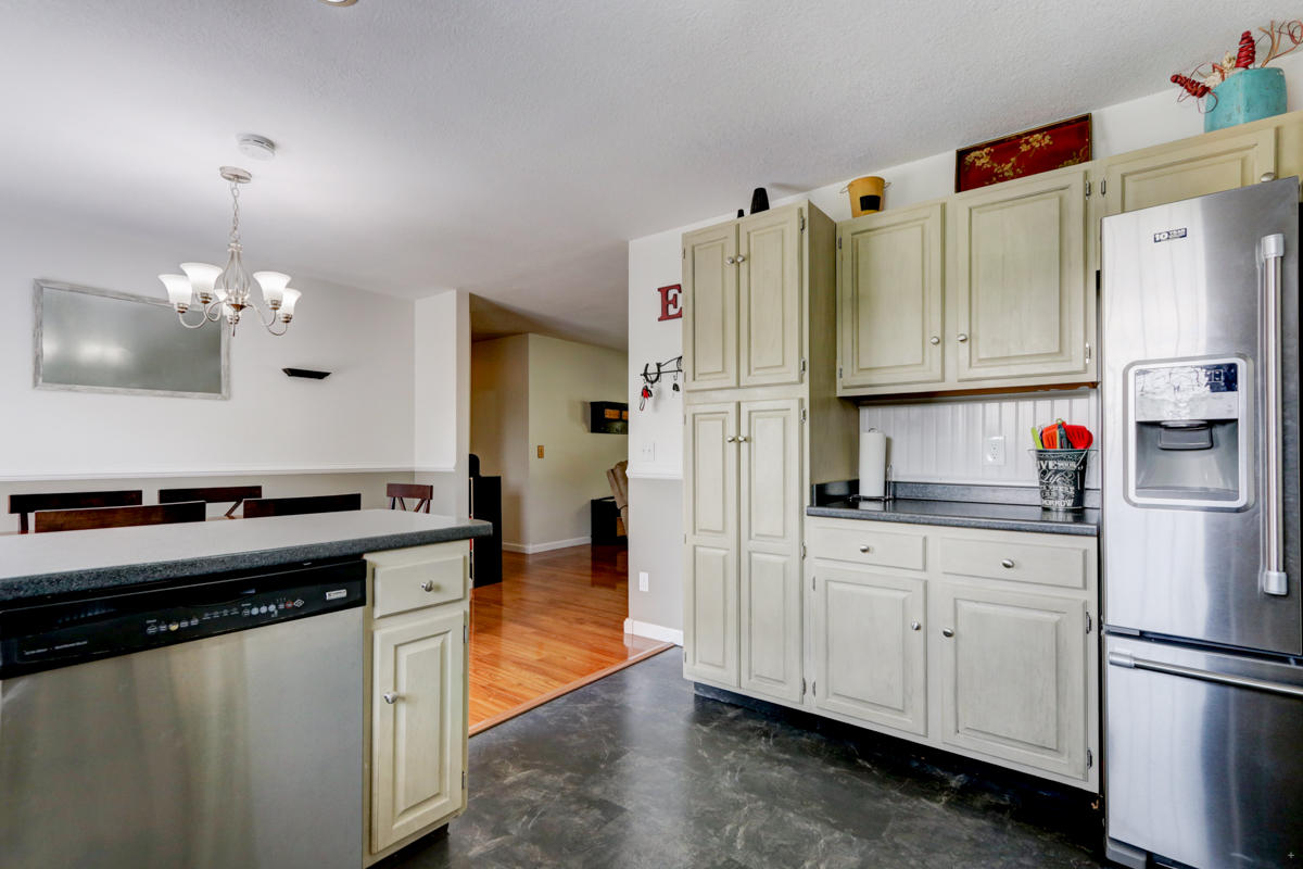 554 Sinking Springs Road Clinton, TN 37716 - Photo 4 of 22 Positive Perceptions (7)