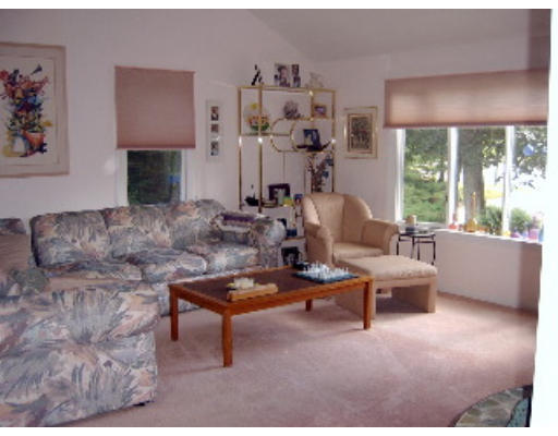 10 Tamworth Road Sharon, MA 02067 - Photo 3 of 6 Gallery Image 3