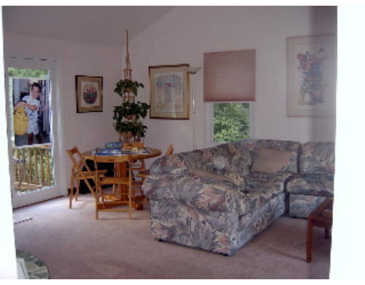 10 Tamworth Road Sharon, MA 02067 - Photo 4 of 6 Gallery Image 4