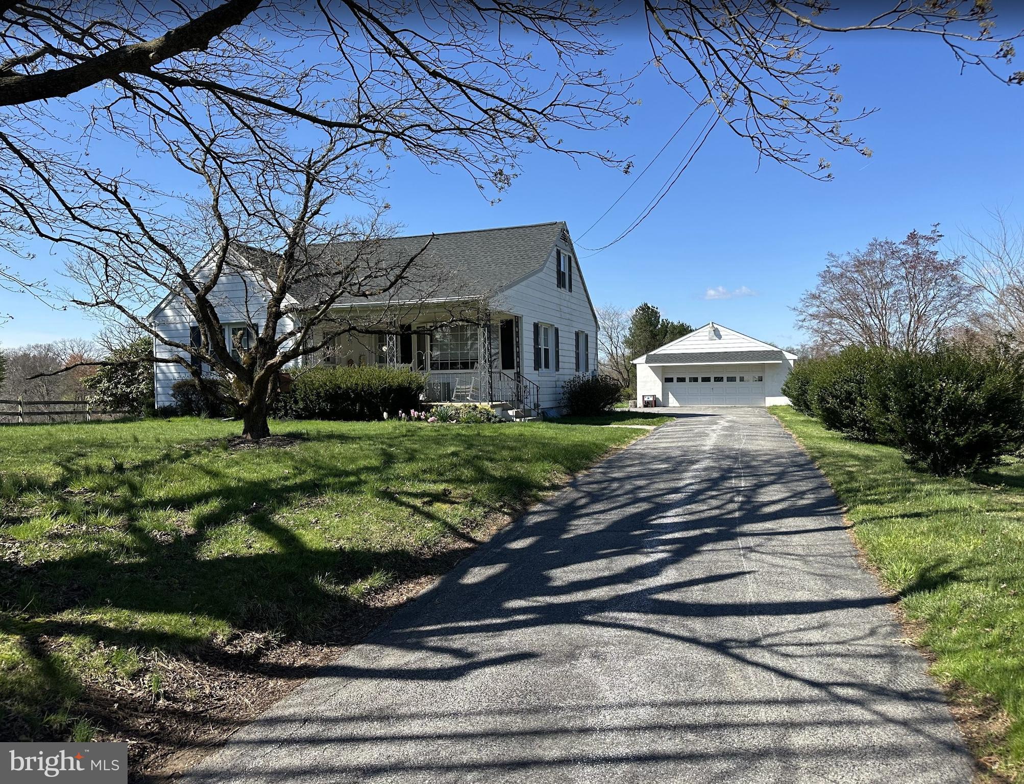 560 Coatesville Road West Grove, PA 19390 - Photo 2 of 37 Long Driveway