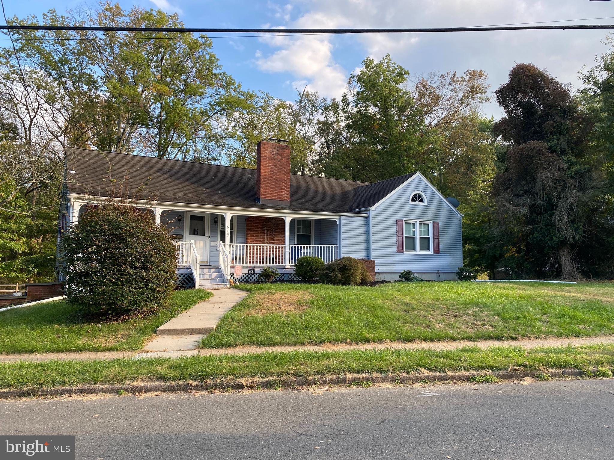 519 Sutherland Road Ewing, NJ 08618 - Photo 2 of 19 Gallery Image 2