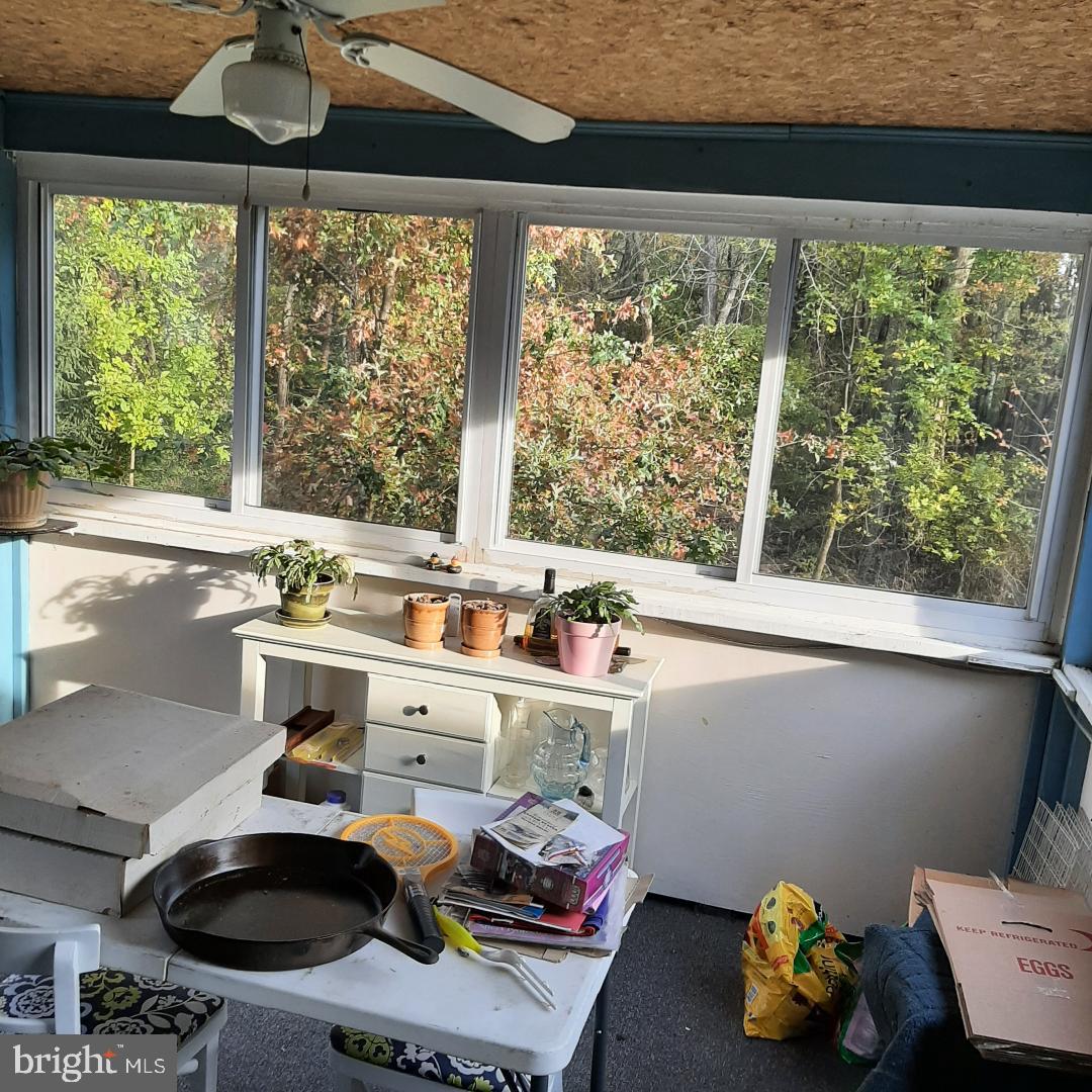 519 Sutherland Road Ewing, NJ 08618 - Photo 9 of 19 Gallery Image 9