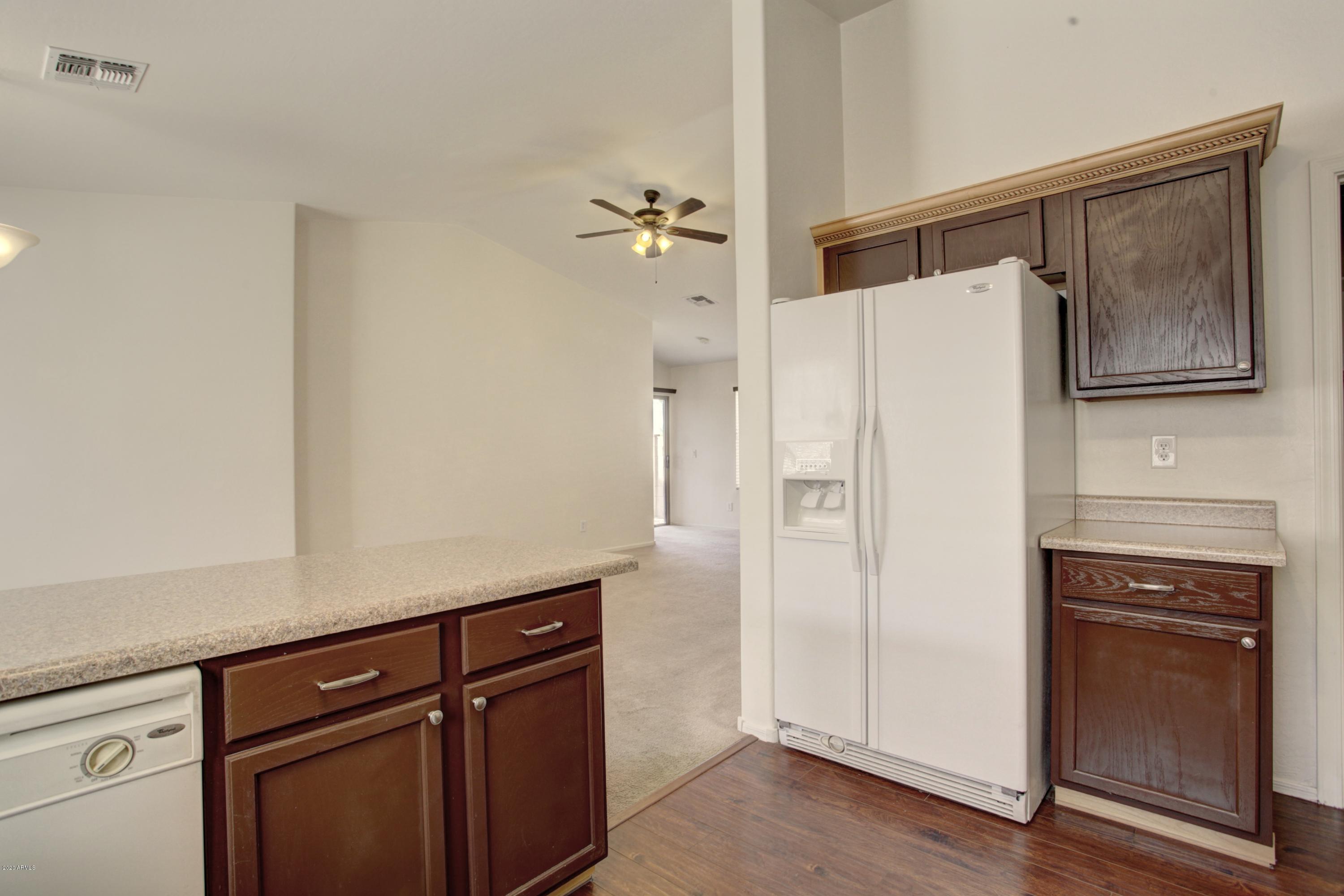 44009 West Magnolia Road Maricopa, AZ 85138 - Photo 10 of 30 Kitchen