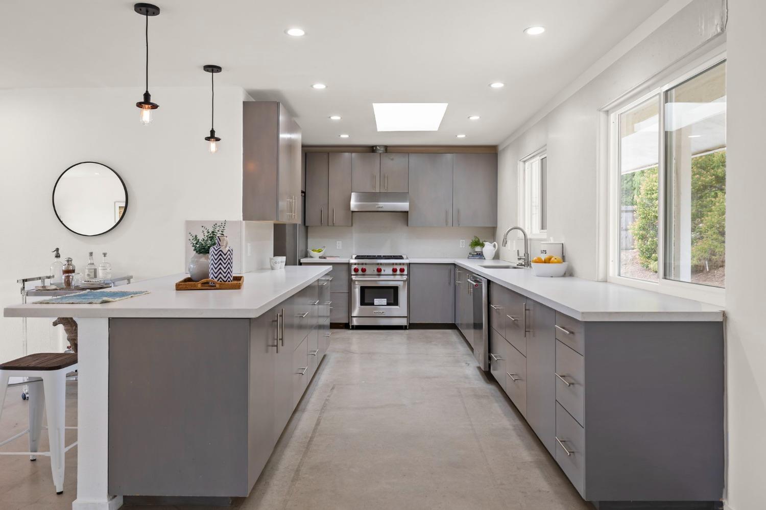 12810 Treeranch Road Ojai, CA 93023 - Photo 5 of 47 Gallery Image 5