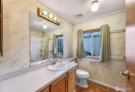 $285,000 | 2015 24th Street, Unit 101, Bellingham, WA 98225