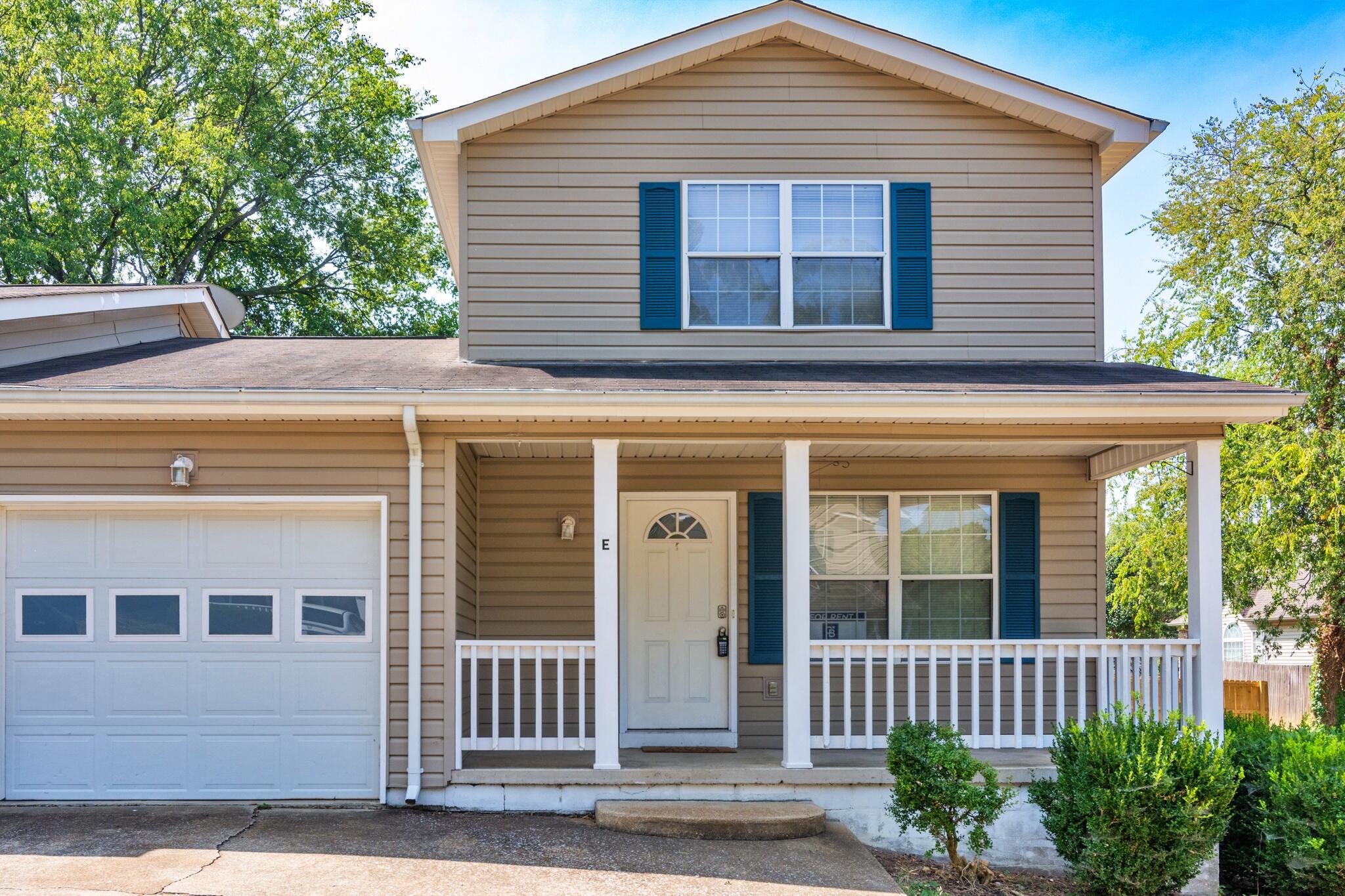 1240 North Concord Road, Unit E Chattanooga, TN 37421 - Photo 2 of 34 1240NConcordRdAptE-2