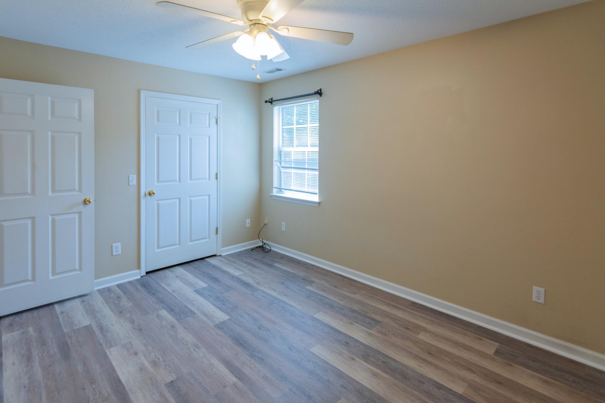 1240 North Concord Road, Unit E Chattanooga, TN 37421 - Photo 22 of 34 1240NConcordRdAptE-22