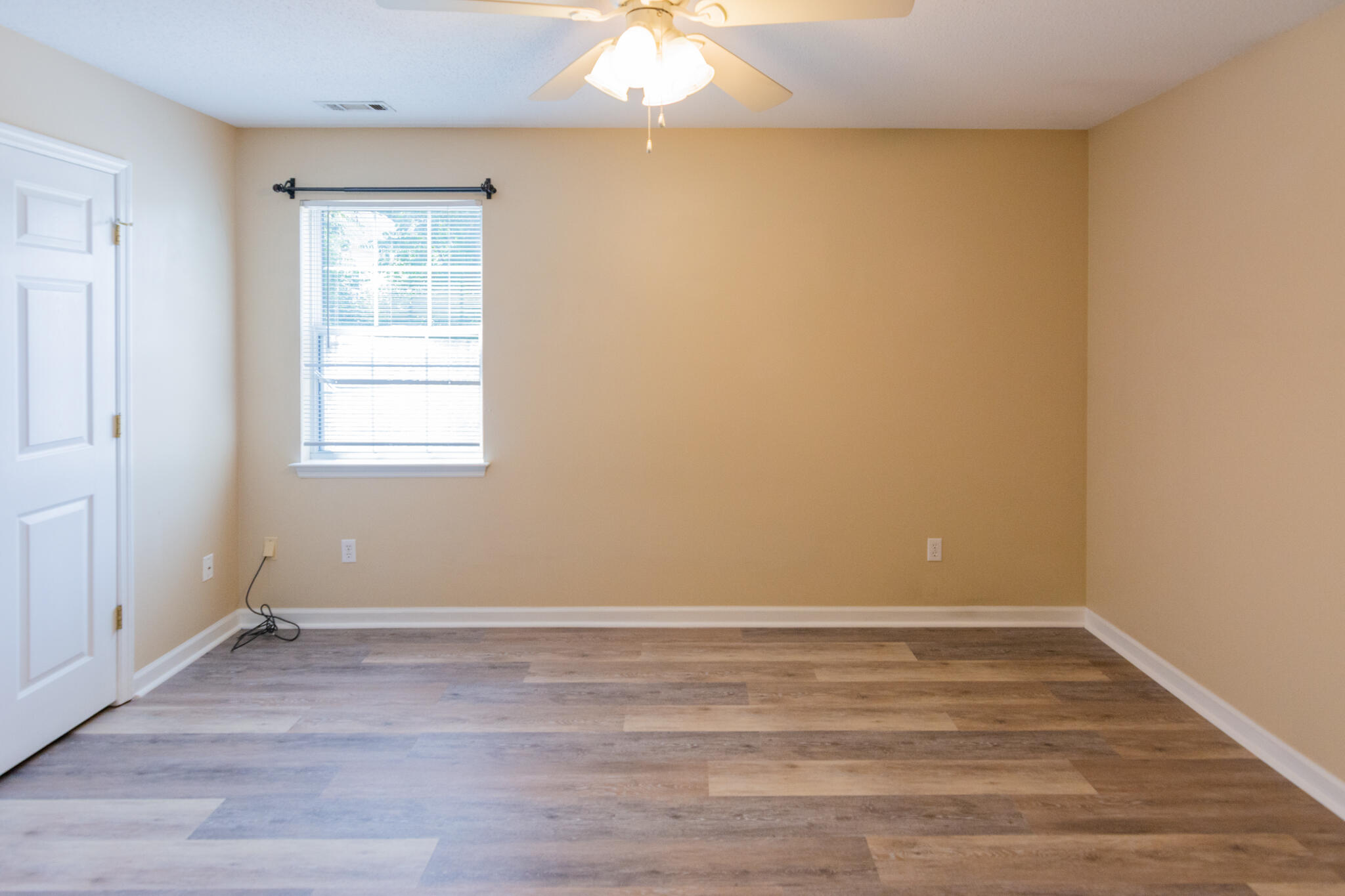 1240 North Concord Road, Unit E Chattanooga, TN 37421 - Photo 29 of 34 1240NConcordRdAptE-29
