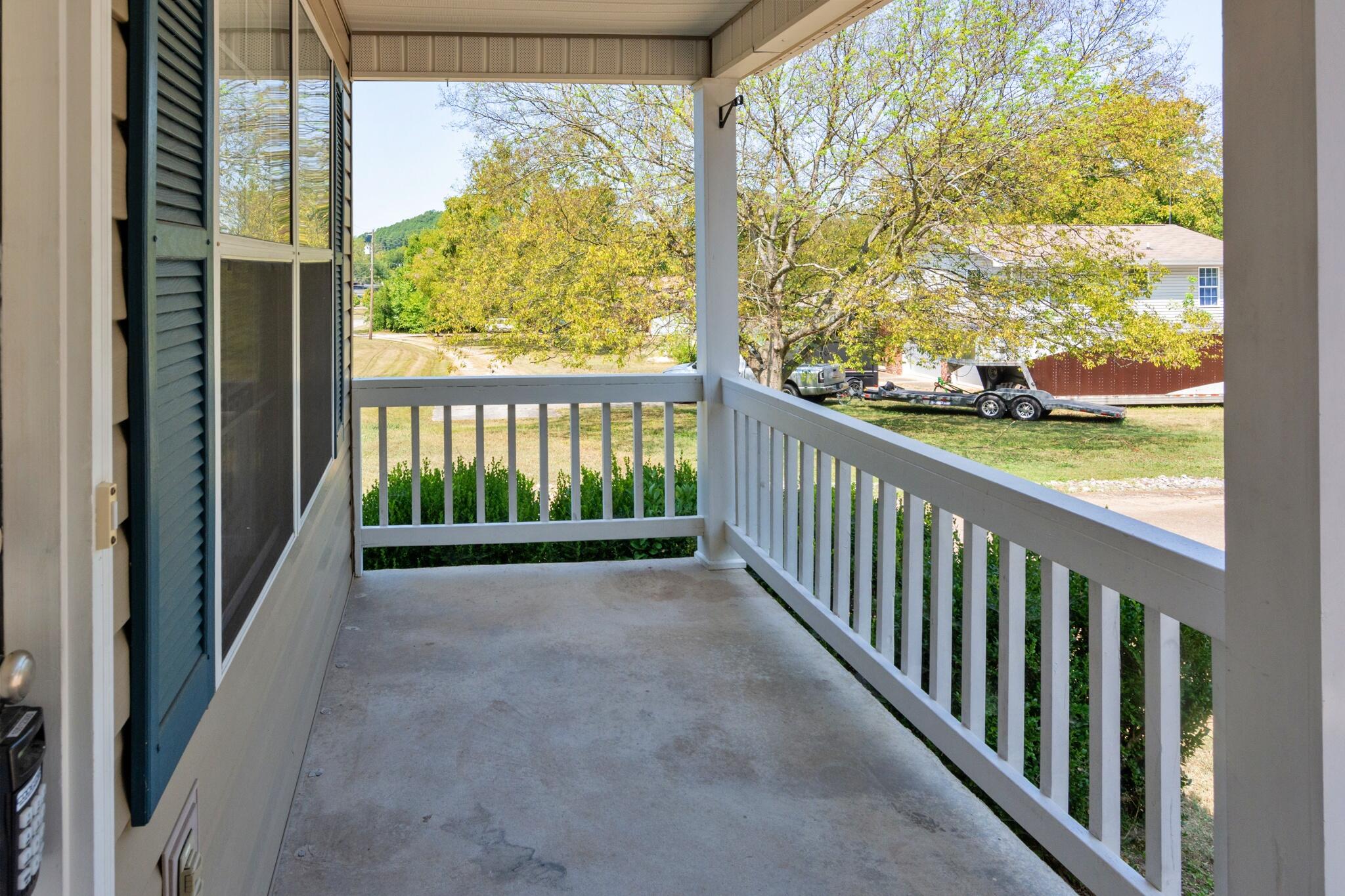 1240 North Concord Road, Unit E Chattanooga, TN 37421 - Photo 4 of 34 1240NConcordRdAptE-4