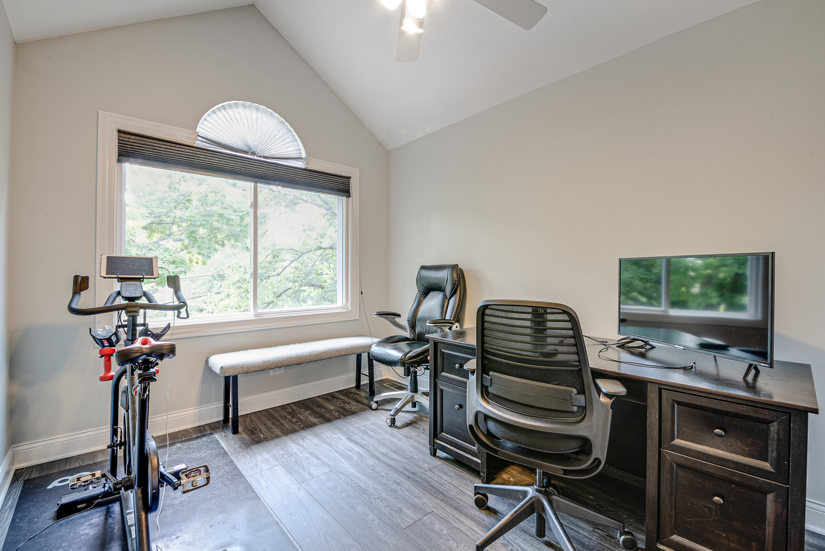 21690 Ravine Road Lake Zurich, IL 60047 - Photo 23 of 35 Gallery Image 23