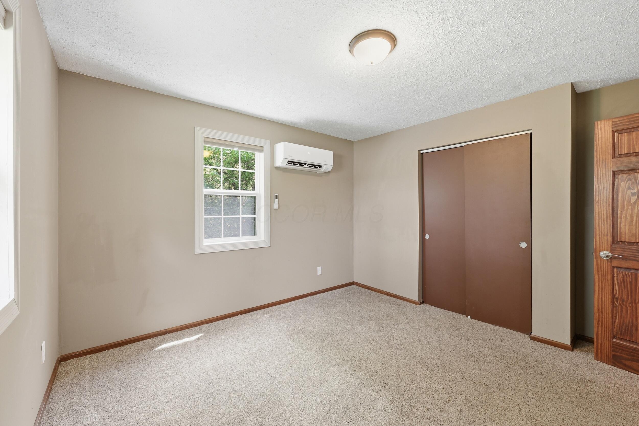 13995 Graham Road Southwest Pataskala, OH 43062 - Photo 18 of 40