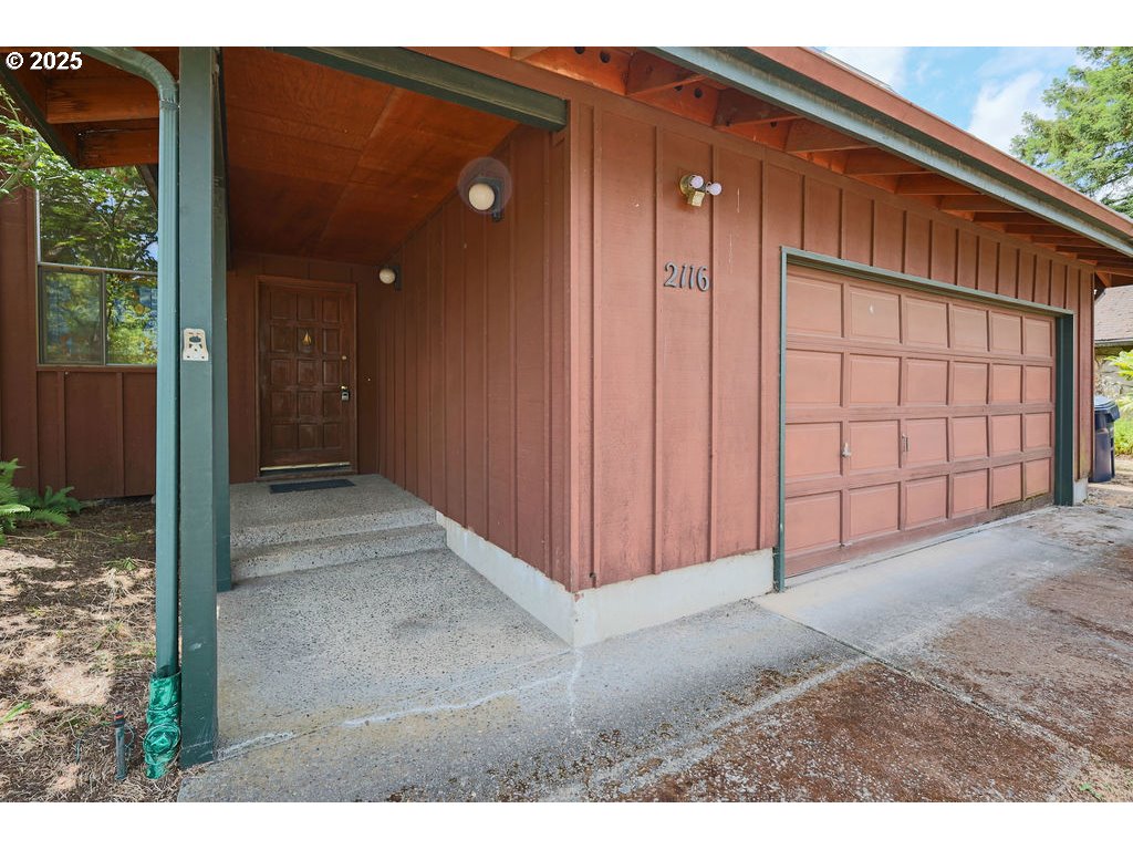 2116 Sally Way Eugene, OR 97401 - Photo 4 of 39 a view of a backyard