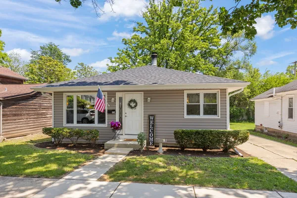 $629,900 | 648 South Main Street, Naperville, IL 60540
