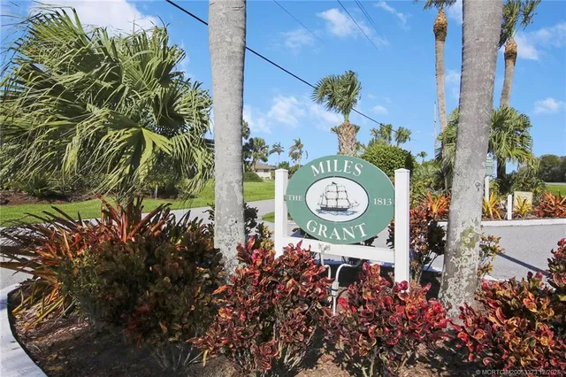 $3,800 | 5323 Southeast Miles Grant Road, Unit 206, Stuart, FL 34997