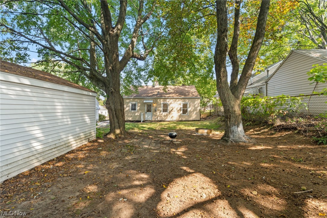 898 Reed Avenue Akron, OH 44306 - Photo 7 of 26 View of yard