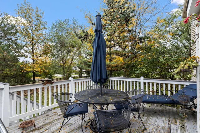 $1,199,000 | 3855 Glendenning Road, Downers Grove, IL 60515