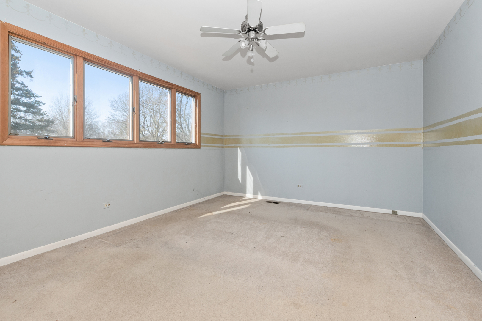 18558 May Street Homewood, IL 60430 - Photo 12 of 23 Gallery Image 12