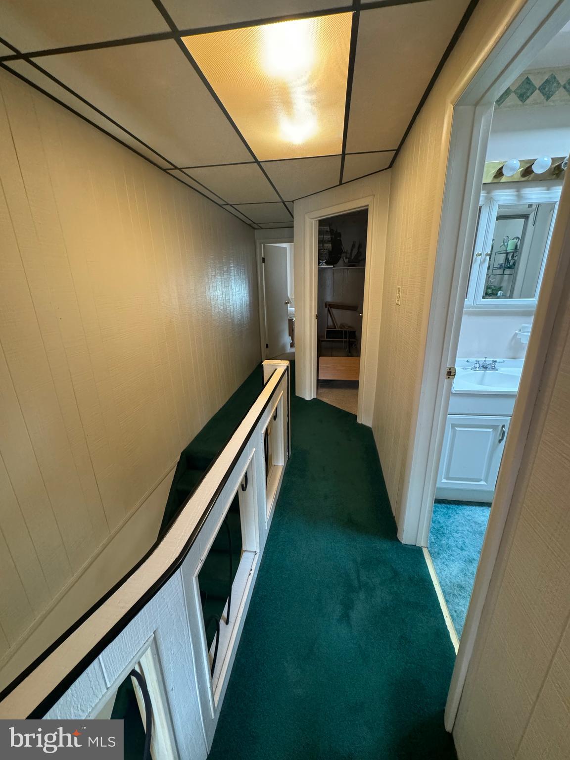 222 Kingston Road Upper Darby, PA 19082 - Photo 32 of 37